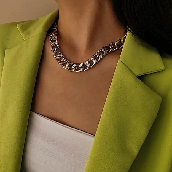 Gold Exaggerated Statement Choker Necklace - Picture 2 of 4